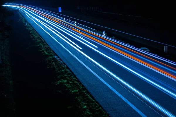 Lichten Van Auto Rijden Nachts Lange Blootstelling Stockfoto