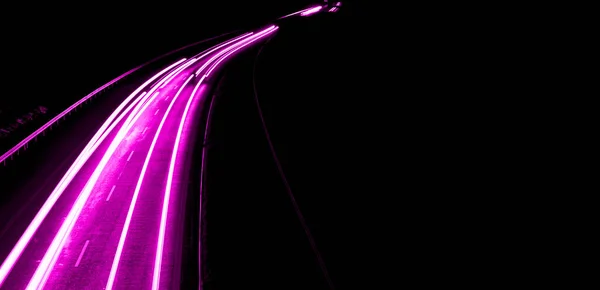 夜晚的紫罗兰车灯 长期接触 — 图库照片