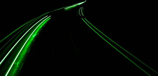 Grüne Autoleuchten Der Nacht Langzeitbelichtung — Stockfoto
