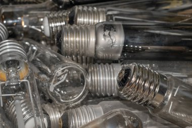 Eski yanmış ampuller. arkaplan veya doku