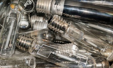 Eski yanmış ampuller. arkaplan veya doku