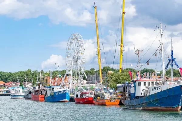 Leba, Polonya - 03.08. 2023 - Polonya 'nın Leba kentindeki balıkçılık limanı