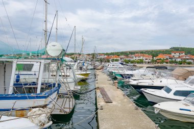 Bibinje, Hırvatistan - 17.09. 2023 - Hırvatistan 'ın Bibinje kentinde marina