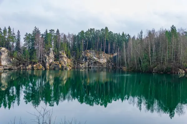 Lago Nella Città Rocciosa Adrspach Repubblica Ceca Immagini Stock Royalty Free