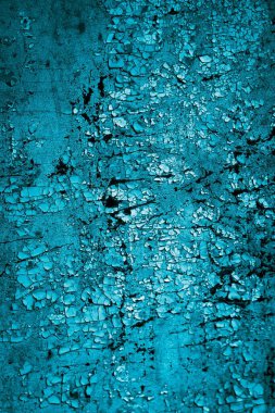 mavi duvar beyaz eski soyan boyayla boyanmış.