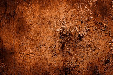 turuncu duvar beyaz eski soyulmuş boyayla boyanmış.