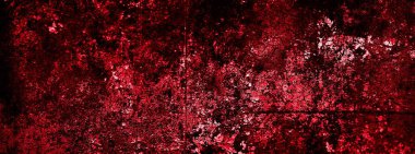 kırmızı duvar beyaz eski kabuk boyasıyla boyanmış.