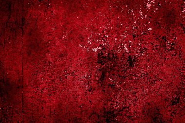 kırmızı duvar beyaz eski kabuk boyasıyla boyanmış.