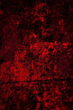 Kırmızı boyayla boyanmış eski duvar