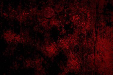 Kırmızı boyayla boyanmış eski duvar