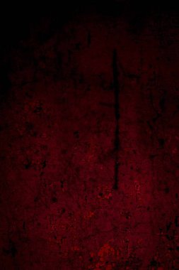 Kırmızı boyayla boyanmış eski duvar