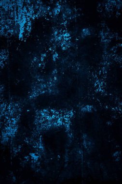 mavi boyayla boyanmış eski duvar
