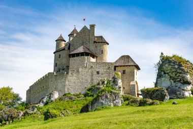 Bobolice 'de eski bir kale inşa edildi.