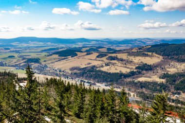 Manzara Snieznik dağından çevreye kadar