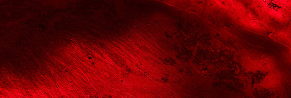 лист металла окрашен в красный. фон или текстура