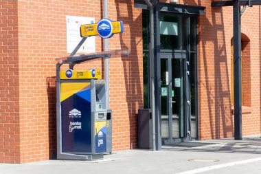 Ustka, Polonya - 26.06.2024 - Ustka 'daki euronet ATM