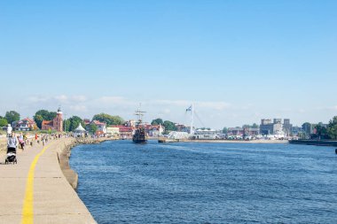 Ustka, Polonya - 24.06.2024 - Ustka limanında gemiler
