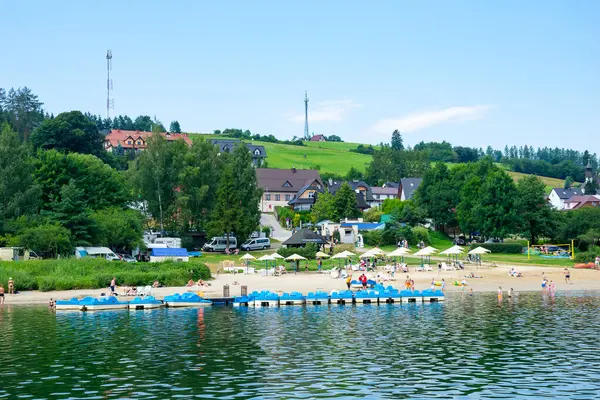 stock image Czorsztyn reservoir in Niedzica in the Polish mountains