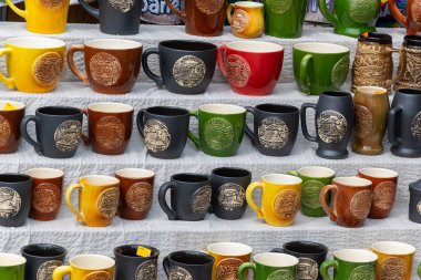 Zakopane, Polonya - 11 Temmuz 2024 - Zakopane 'den geleneksel fincanlar