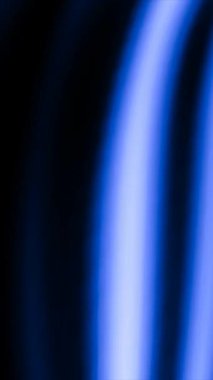 Siyah arkaplanda soyut mavi çizgiler