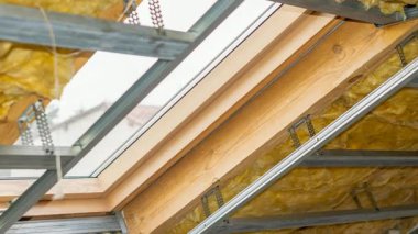 Mineral yünlü tavan arası yalıtımı