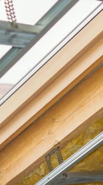 Mineral yünlü tavan arası yalıtımı