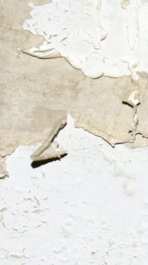 Beyaz boyalı eski bir duvar. arkaplan