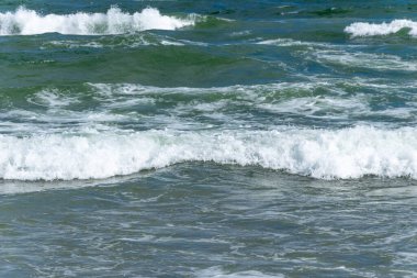 Baltık denizinde dalgalar