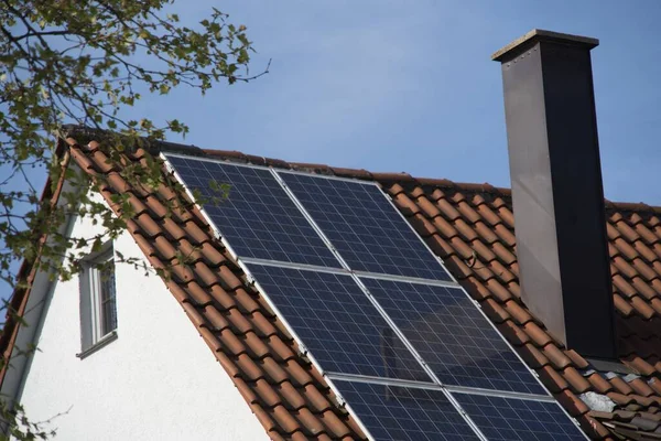 Solar Panels Old Residential Building — Stock Photo, Image