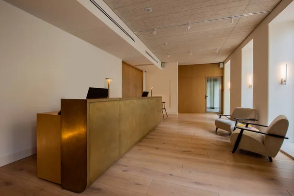 Modern Armchairs Reception Desk Luxury Hotel Lobby — Stockfoto