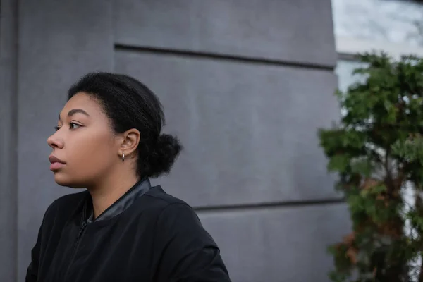 Depressed Multiracial Woman Jacket Looking Away Building Outdoors — Stock Photo, Image