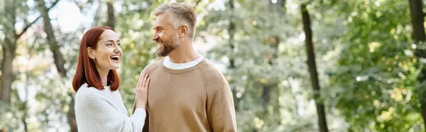 Man Woman Casual Attire Stand Together Woods — Stock Photo, Image