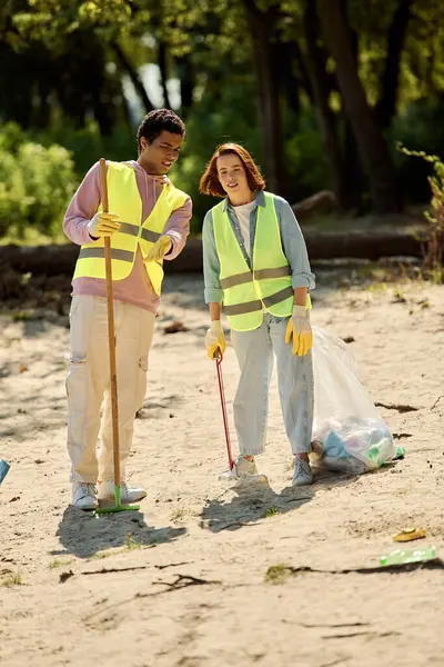Socially Active Diverse Loving Couple Wearing Safety Vests Gloves Standing — Stock Photo, Image