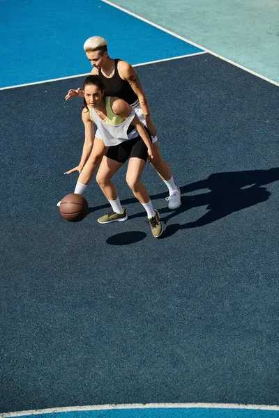 Women Enjoy Friendly Game Basketball Outdoor Court Summer Sun — Stock Photo, Image