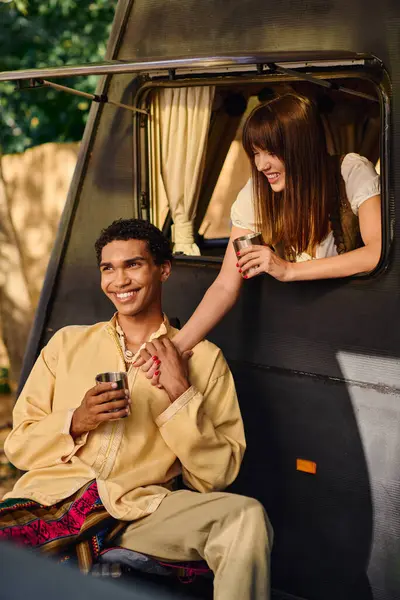 Interracial Couple Sitting Together Enjoying Panoramic View Surroundings — Foto Stock