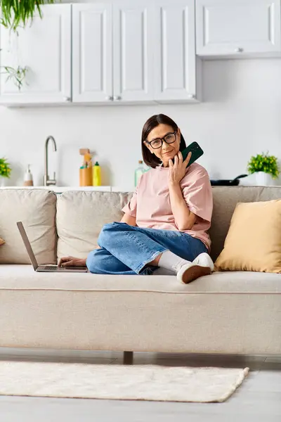Woman Cozy Homewear Sits Couch Engaged Phone Conversation — Fotografia de Stock