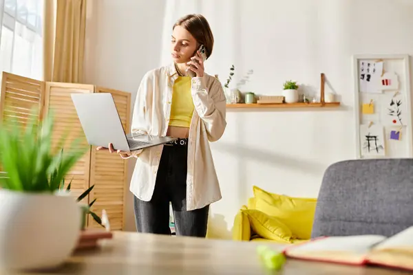 Teenage Girl Chats Cellphone While Managing Her Learning Laptop Home — Stock Photo, Image
