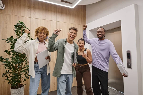 Diversity, excited business people celebrating success, coworking, startup, generation z, yay — Stock Photo
