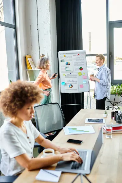 Hardworking diverse businesswomen in a meeting. — Stock Photo