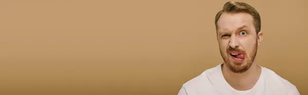 Stylish man in surprise, handsome pose — Stock Photo