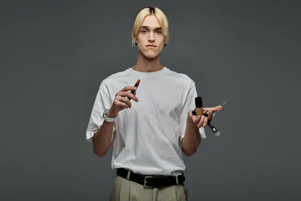 Talented man holding highlighter in hand. — Stock Photo