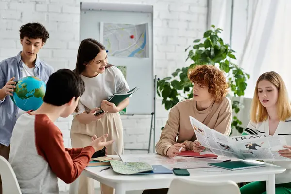 Teenagers participate in a Model UN event, engaging in discussions and negotiations. — Stock Photo