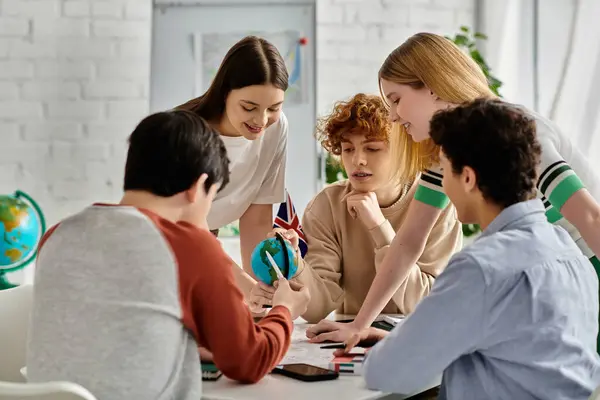 Teenagers participate in a UN Model, discussing global issues. — Stock Photo