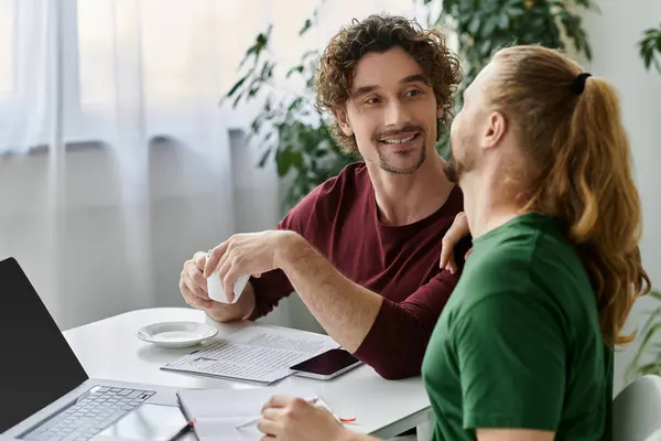 A loving couple shares a joyful moment together at their cozy home. — Stock Photo