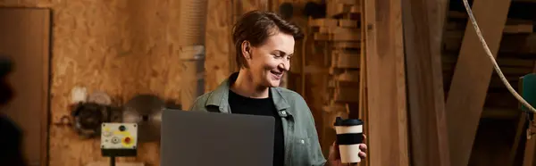 A dedicated carpenter immerses herself in woodworking, balancing creativity with practicality in her workshop. — Stock Photo
