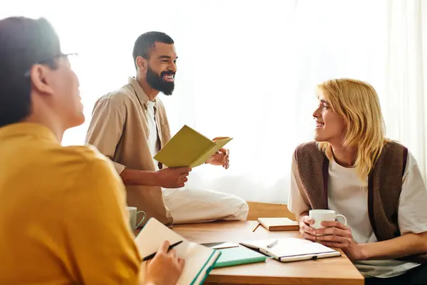 Young men enjoying a lively book club meeting at home in a relaxed atmosphere. — Stock Photo