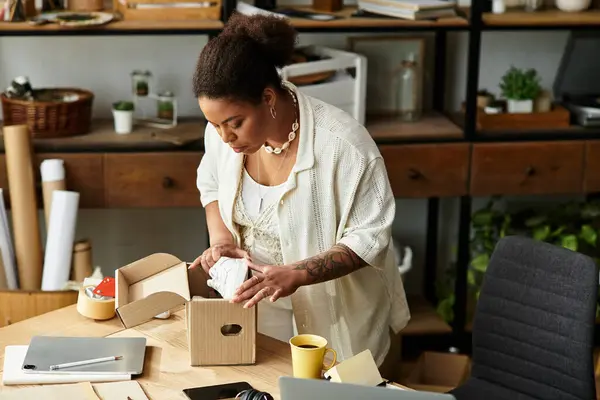 A skilled craftsperson works diligently in a workshop, arranging materials and tools. — Stock Photo