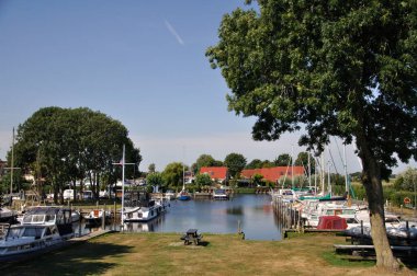 Hasselt Overijssel 'de dokland ve zevk yatları (IJssel üzerinde))