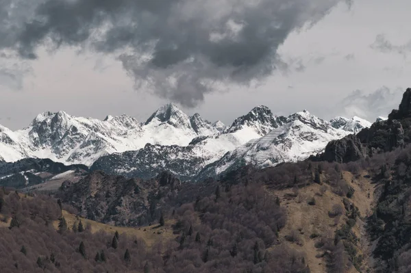 Paisaje Las Montañas Del Valle Brembana Bergamo Italia — Foto de Stock