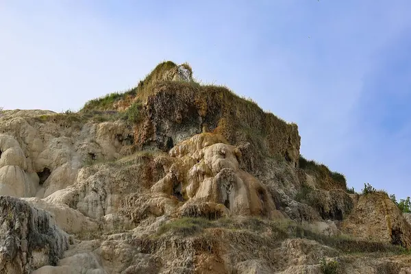 Bagno Vignoni, meydanında termal havuz olan bir kasaba..